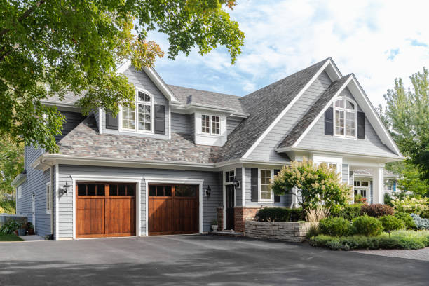 Best Emergency Roof Repair Services  in Wixom, MI